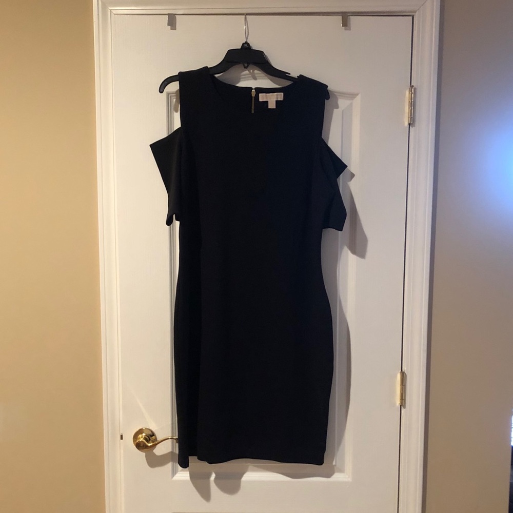 Michael kors cold shoulder dress
